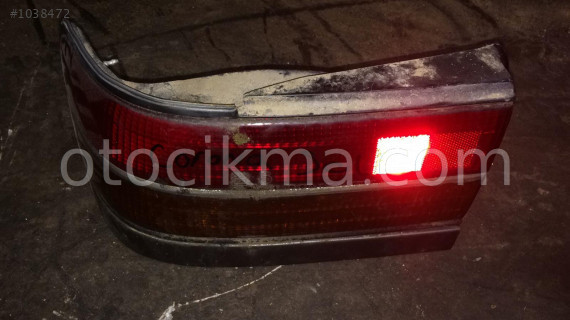 renault corona çıkma sol stop lambası