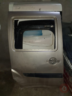 FİAT ALBEA 2008 SAĞ SÜRGÜLÜ KAPI