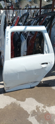 Dacia Duster sol arka kapı orijinal çıkma