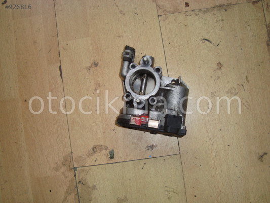 opel corsa c 1.0-1.2 motor gaz kelebeği elektrikli  bosch