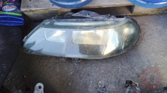 çıkma parça renault laguna sol far