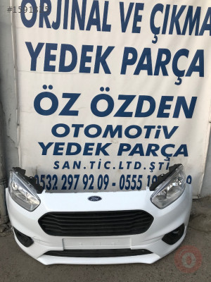 Çıkma orjinal Courier ön tampon