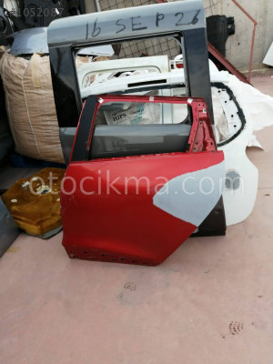 RENAULT CLİO   4 HB  SOL  ARKA     SEFALILAR OTO ÇIKMA