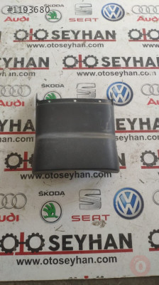 6J0858565 seat ibiza 2012 direksiyon kolonu üst kaplaması