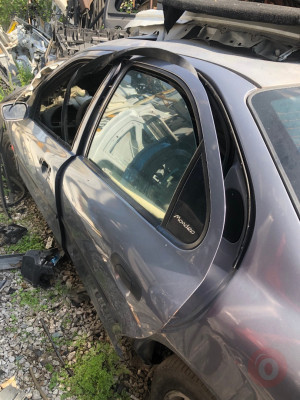 Mondeo sol arka kapı 98-2001