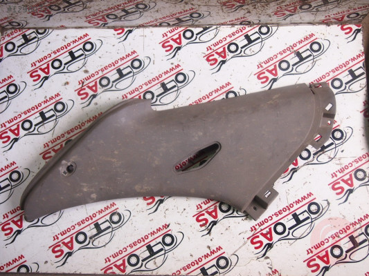 Kia Sorento Sağ Arka Bagaj Plastiği 85846-3e000