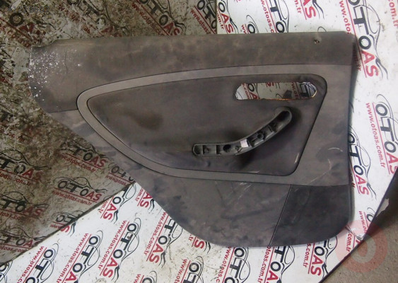 Seat Cordoba Sol Arka Kapı Döşemesi - 6l4867211-300