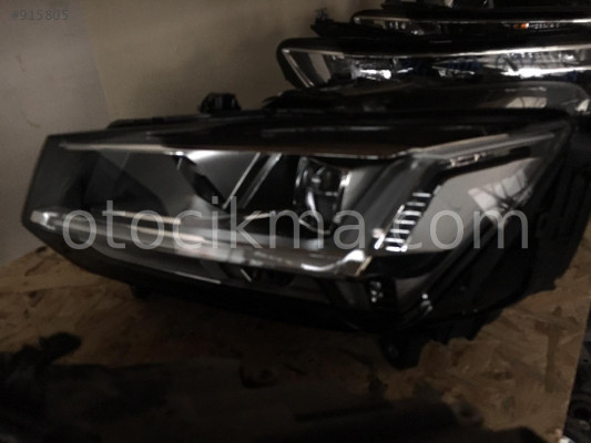 AUDİ Q3 SOL FAR VE TÜM ÇIKMA YEDEK PARÇALAR