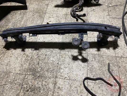 2012 RENAULT FLUENCE ÖN TAMPON DEMİRİ ORJ ÇIKMA