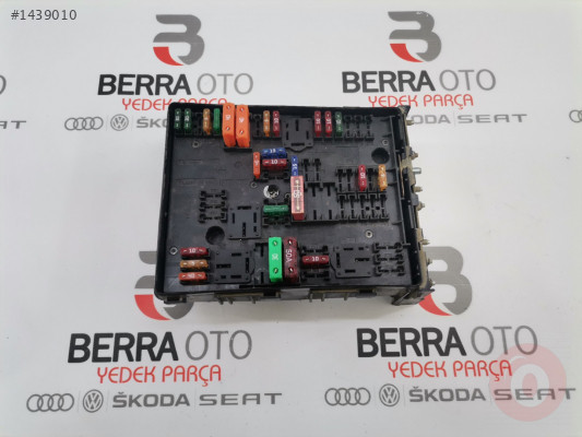 AUDİ A3 2006-2010 SİGORTA KUTUSU 1K0937124K