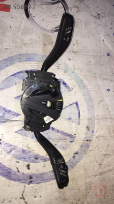 2013 VW POLO ORJİNAL ÇIKMA SİLECEK KOLU