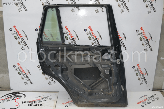 BMW X3 E83 SOL ARKA KAPI