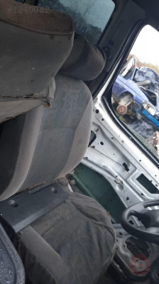 2000 model peugeot partner 1.9 d sökme sol ön koltuk döşeme