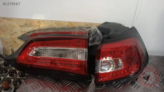 Jeep Cherokee KL sağ sol takım stop lambası