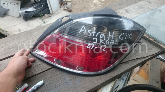 OPEL ASTRA H 5 KAPI FÜME SAĞ STOP