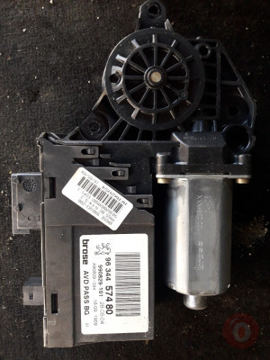 Peugeot 307 çıkma cam motoru