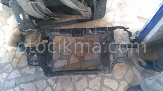 HYUNDAİ GETZ 2008 ÖN PANEL ÇIKMA PARÇA