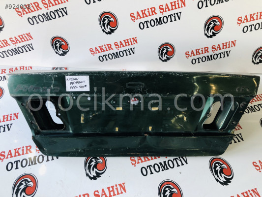 nissan primera bagaj kapısı çıkma