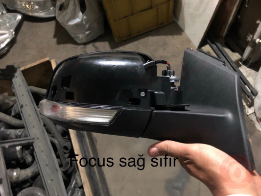 Focus sağ ayna sıfır