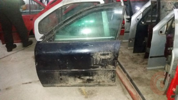 AUDİ A3 SOL ÖN KAPI  ÇIKMA PARÇALAR