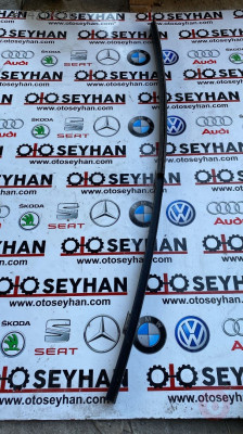 opel zafira 2003 sağ arka kapı cam kızağı