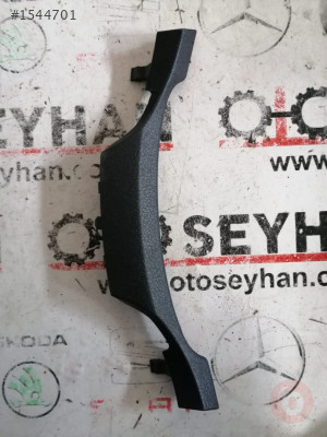 5K0857053D vw golf 6 kilometre saati alt çerceve kaplaması