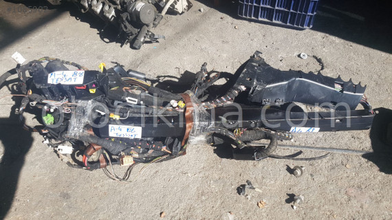 Audi A4 B8 İç Tesisat Hatasız Orjinal Çıkma