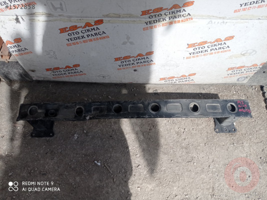 Audi A3 Arka Tampon Demiri 2016-2019