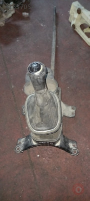 OPEL CORSA D ÇIKMA ORJİNAL VİTES MEKANİZMASI