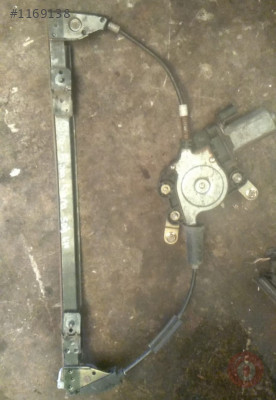 fiat siena çıkma sağ ön cam krikosu motorlu