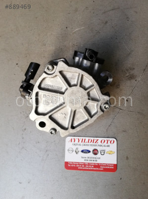 FORD FOCUS 1.6 DİZEL FREN VAKUMU POMPASI 9804021880