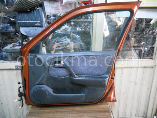 NİSSAN PRİMERA SAĞ ÖN KAPI DÖŞEMESİ ORJİNAL 1995-2000 MODEL