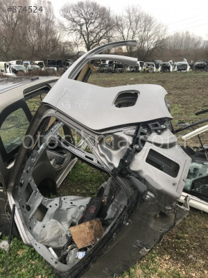 VOLKSWAGEN GOLF 7 KESME SAĞ ARKA ÇAMURLUK GÜÇMANLAR OTO