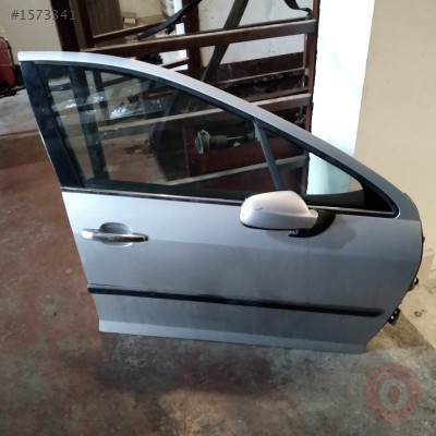 PEUGEOT 407 SAĞ ÖN KAPI ORJİNAL ÇIKMA