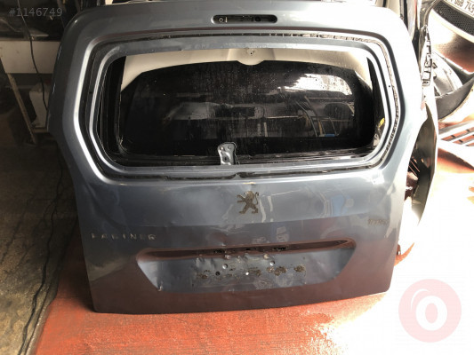 Partner tepee berlingo arka bağaj çıkma