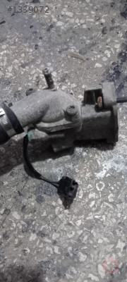 Laguna 1 termostat ve hortumu N7Q