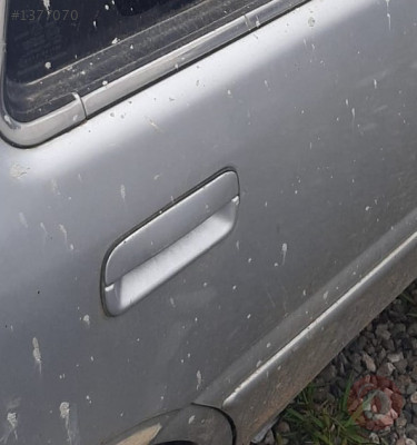 1992 hyundai excel 1.5 karburatörlü çıkma sağ arka kapı kolu