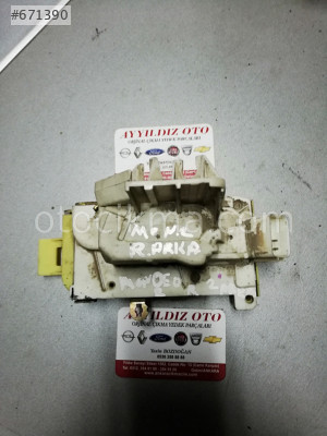 FORD MONDEO ÇIKMA KAPI KİLİDİ