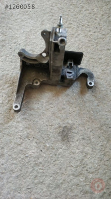 Ford Focus-2 emme manifolt braketi
