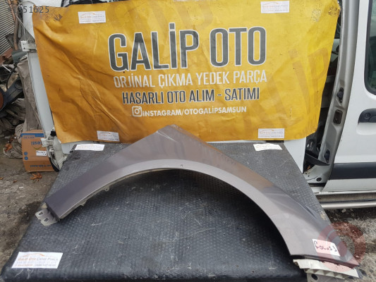 Ford Focus Sağ Ön Çamurluk Hatasız Orjinal Çıkma