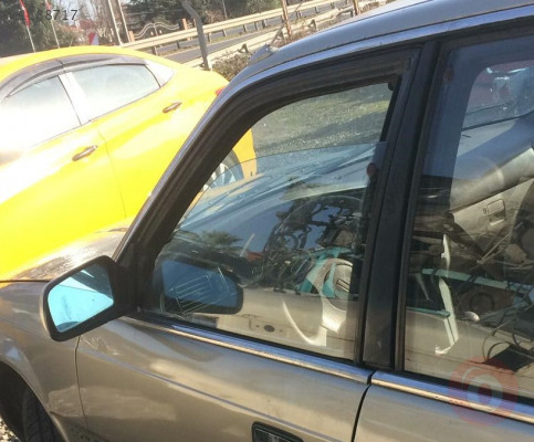 1992 model mazda 626 çıkma sol ön kapı camı