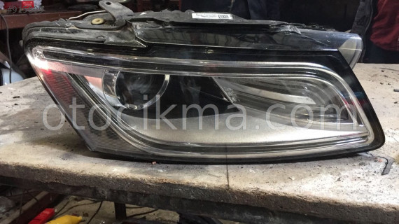 AUDİ Q5 SAĞ FAR VE TÜM ÇIKMA YEDEK PARÇALAR