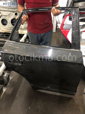 AUDİ Q5 SAĞ ARKA KAPI VE TÜM ÇIKMA YEDEK PARÇALAR
