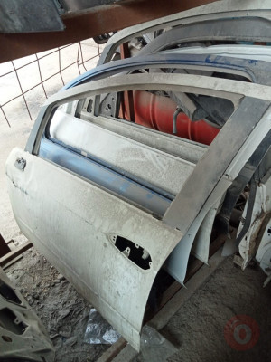 Fiat Linea çıkma  sol ön kapı