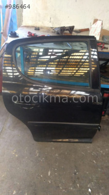 peugeot 207 çıkma sağ arka dolu kapı