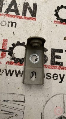 654821431 skoda scala sol ön çamurluk bağlantı demiri