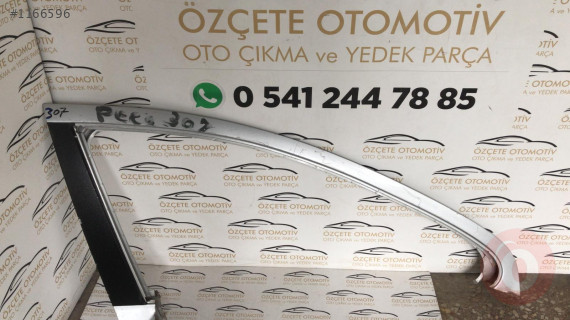 Peugeot 307 sağ ön kapı direği orjinal çıkma