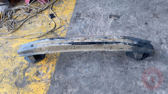 2004 SEAT CORDOBA ÖN TAMPON DEMİRİ ORJ ÇIKMA