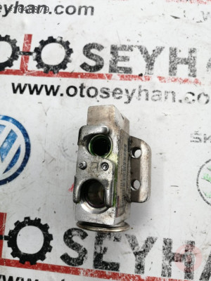 1K0820679 seat leon 2010 klima borusu birleştirici valfi