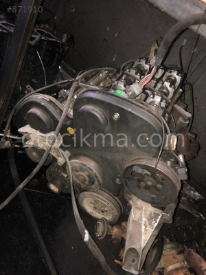Opel Vectra 2.5 Silindir kapağı hatasız orjinal çıkma